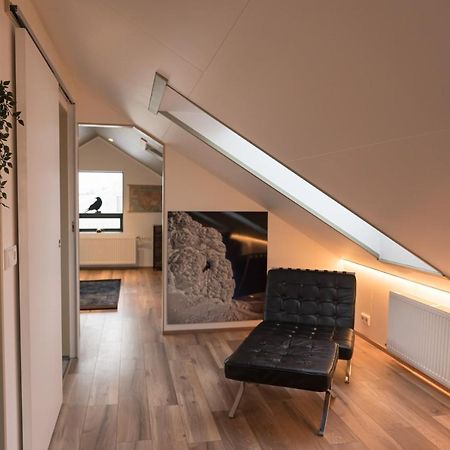 Scenic Penthouse - Ocean View & Skylight Windows Apartment Siglufjordur Exterior photo